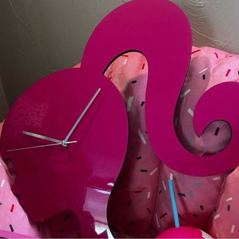Barbie Clock